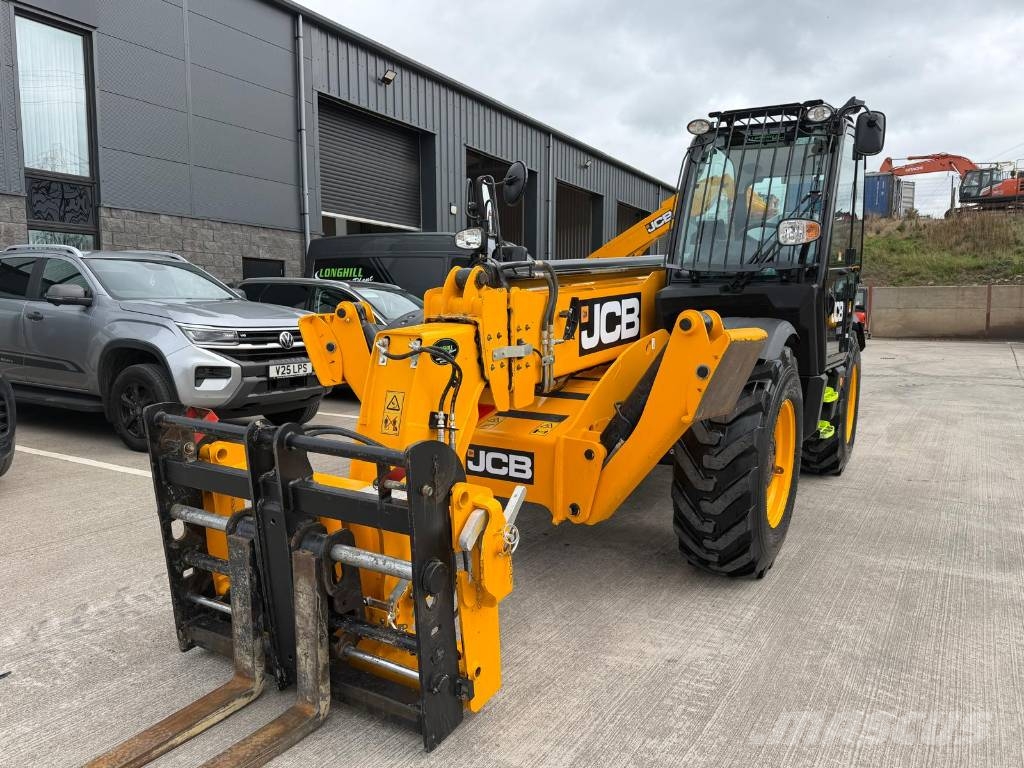 JCB 540 Teleskopiskie manipulatori