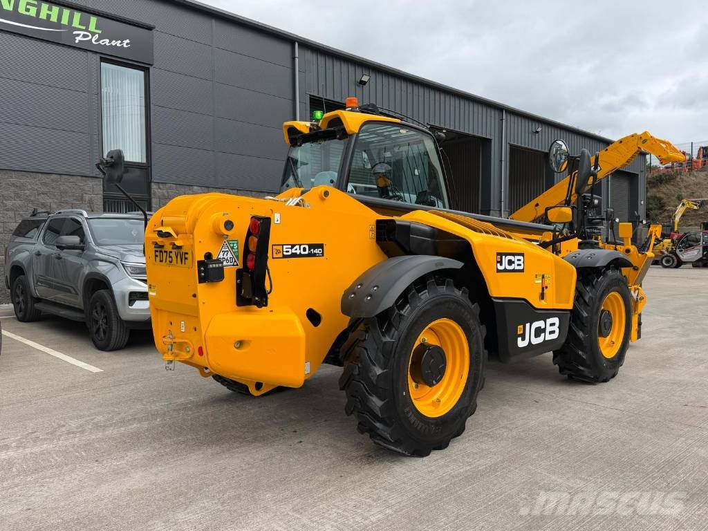 JCB 540 Teleskopiskie manipulatori