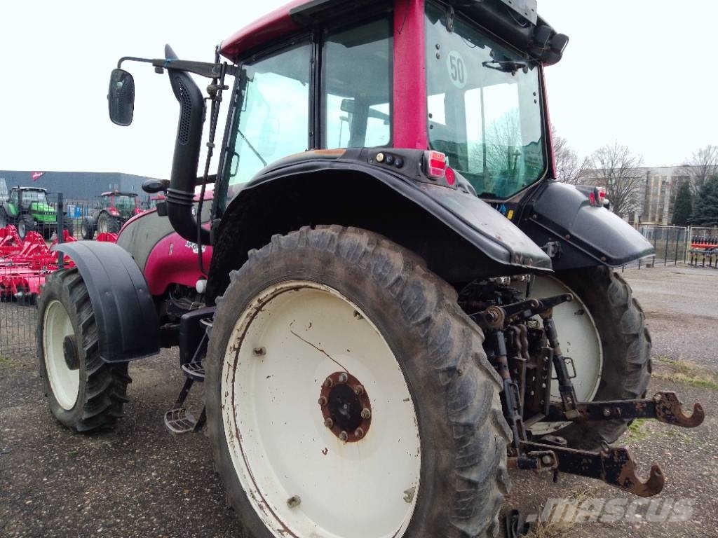 Valtra T 151 E Traktorok