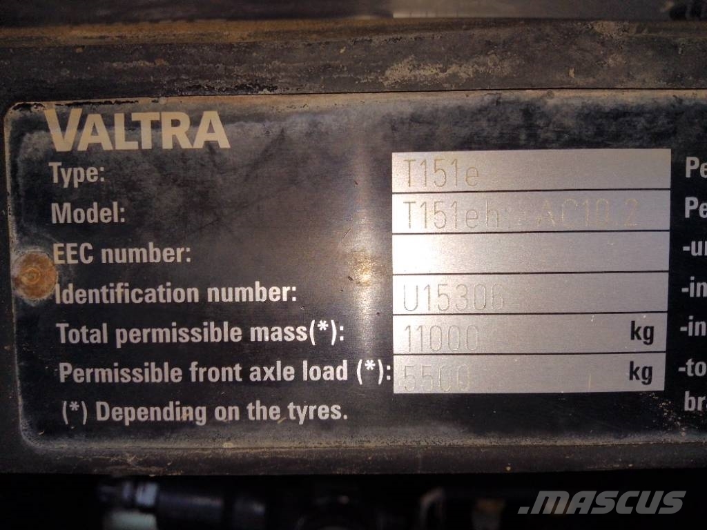 Valtra T 151 E Traktorok