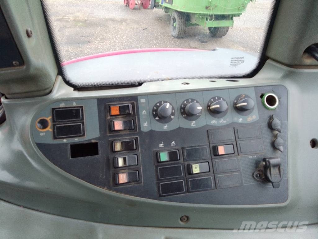 Valtra T 151 E Traktorok