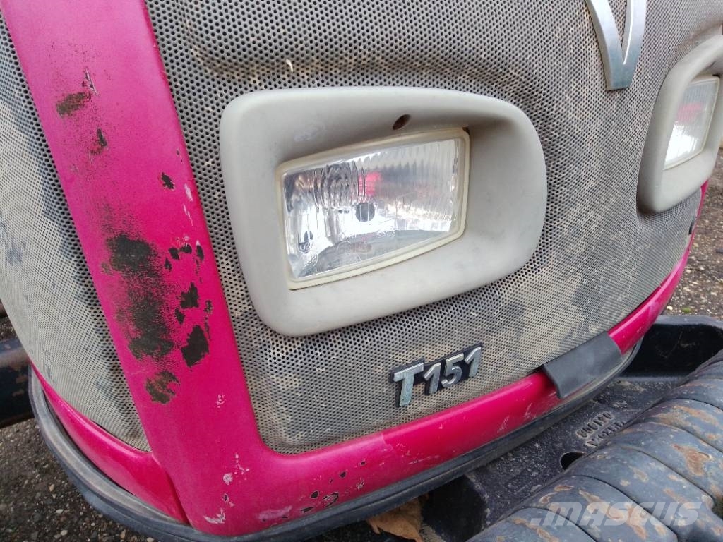 Valtra T 151 E Traktorok
