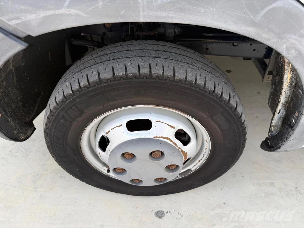 Iveco Daily 35C12 Pritsche 4x2 Euro4 Tovornjaki s kesonom/platojem