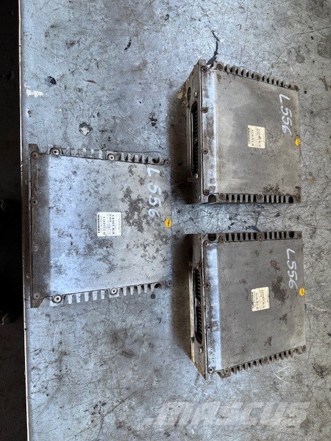 Liebherr L 556 USED ELECTRIC PARTS COMPLET Componentes electrónicos