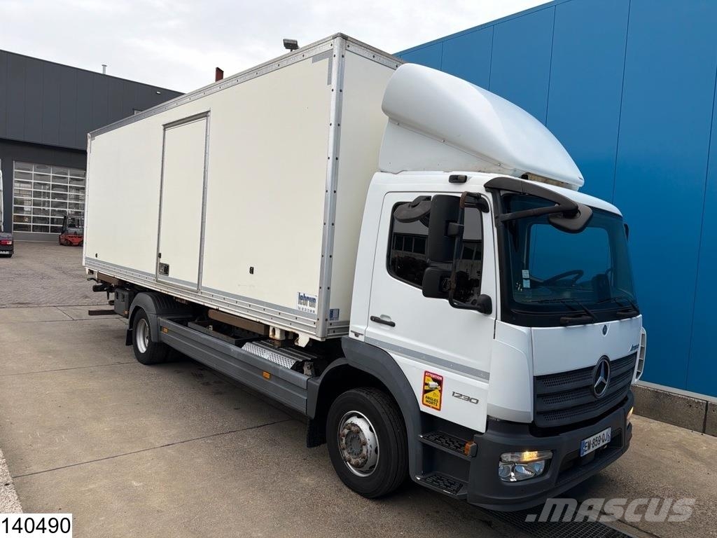 Mercedes-Benz Atego 1230 EURO 6, BDF Camiones con gancho
