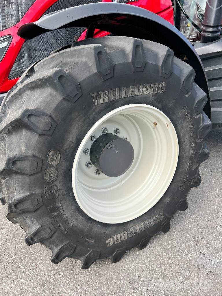 Valtra T 254 Traktorid