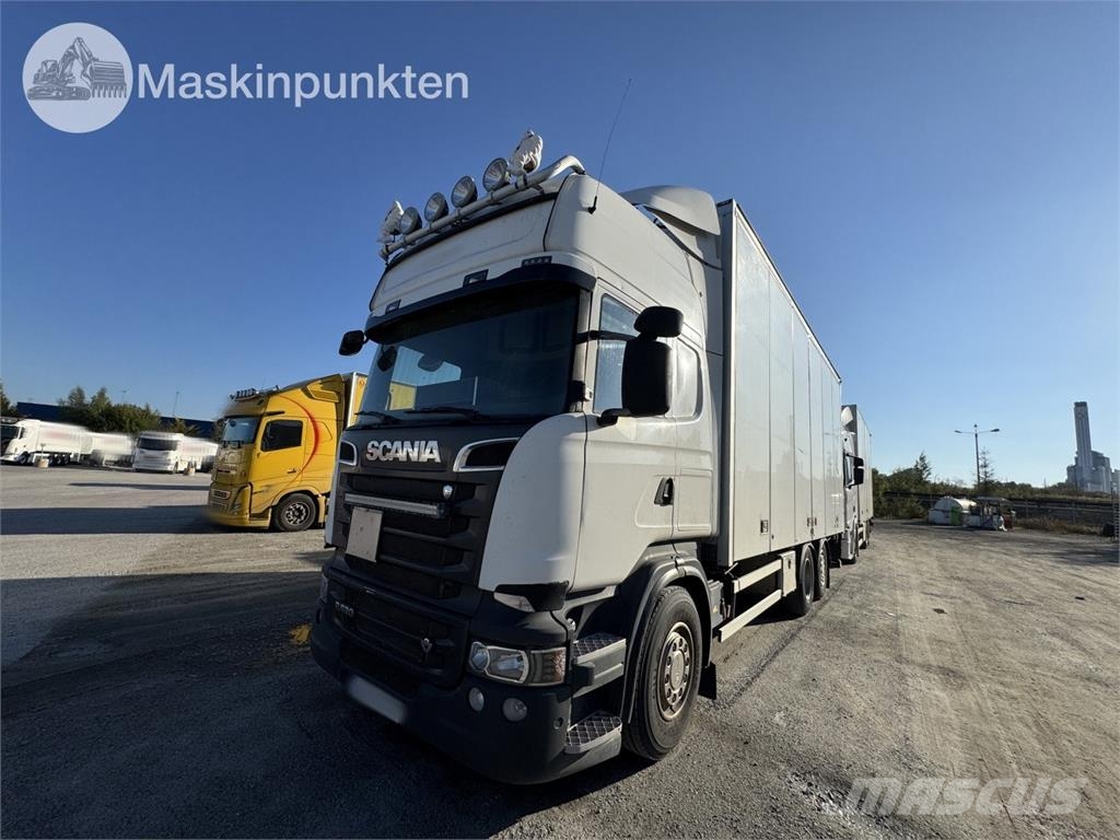 Scania R520LB6X2*4HNB Camion Fourgon