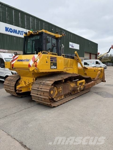 Komatsu D65PX-18E0 Tratores de esteira