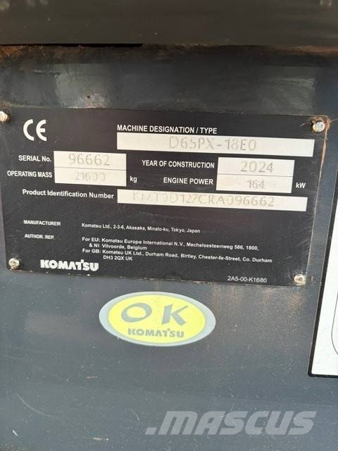 Komatsu D65PX-18E0 Tratores de esteira
