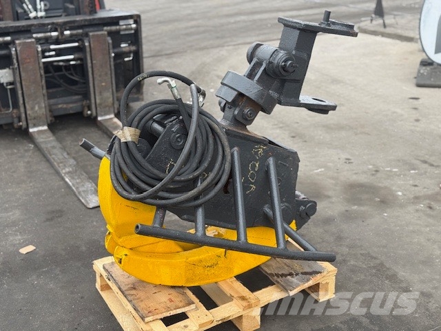 JCB WOOD PIPE GRIPPER خطاطيف