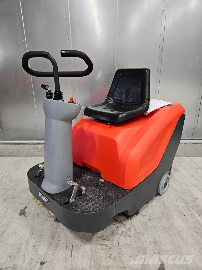 Hako Sweepmaster B800R Stroji za notranje pometanje