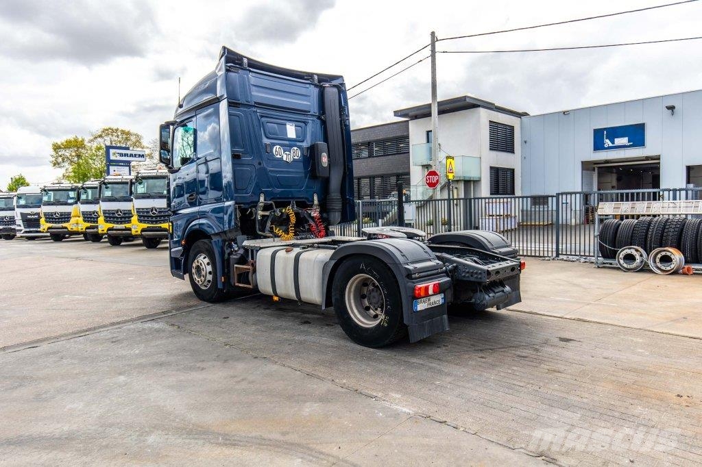 Mercedes-Benz ACTROS 1846 LS +ADR Vlačilci