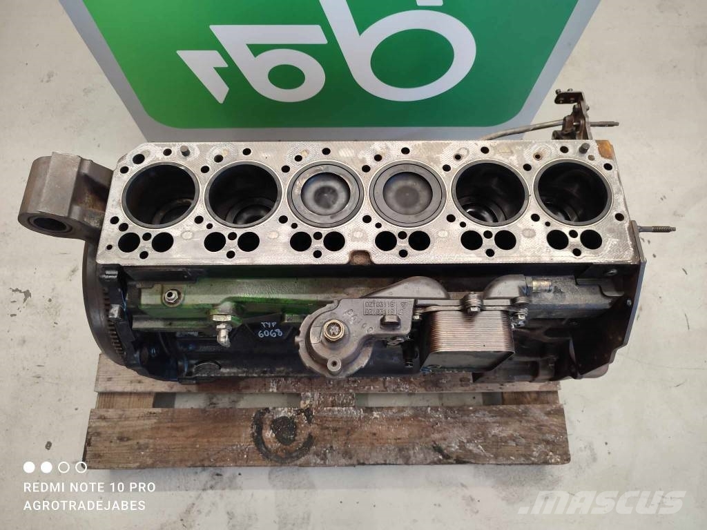 John Deere (typ 6068) engine Motorok