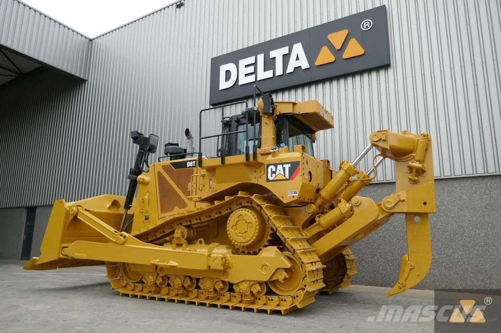 CAT D8T Buldožeri gusjeničari