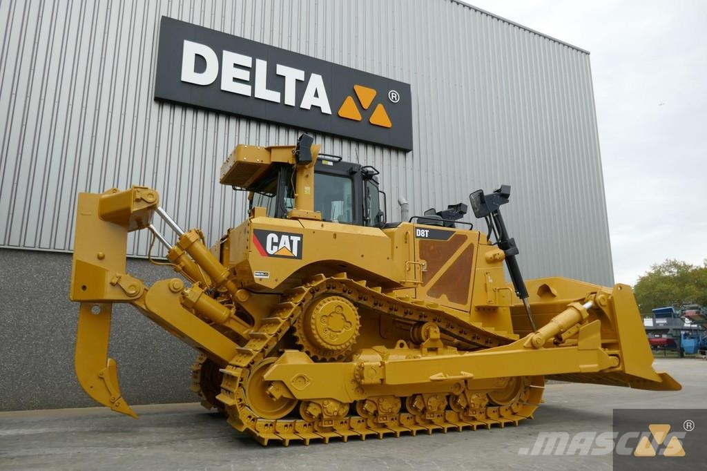 CAT D8T Buldožeri gusjeničari