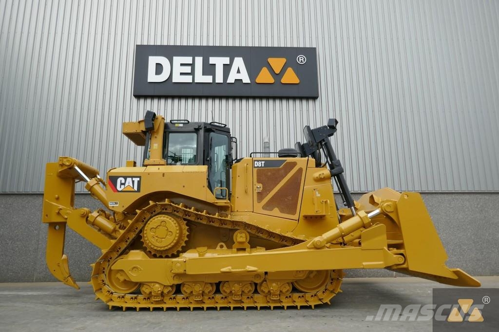 CAT D8T Buldožeri gusjeničari