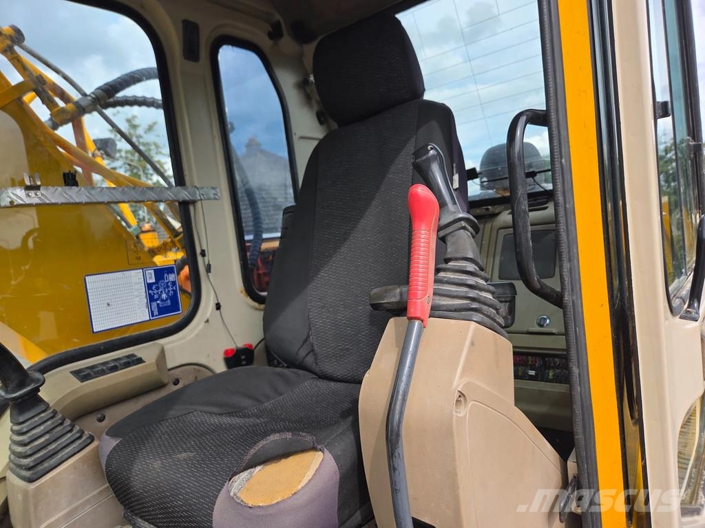 Doosan / Etec DX160LC Excavadoras sobre orugas
