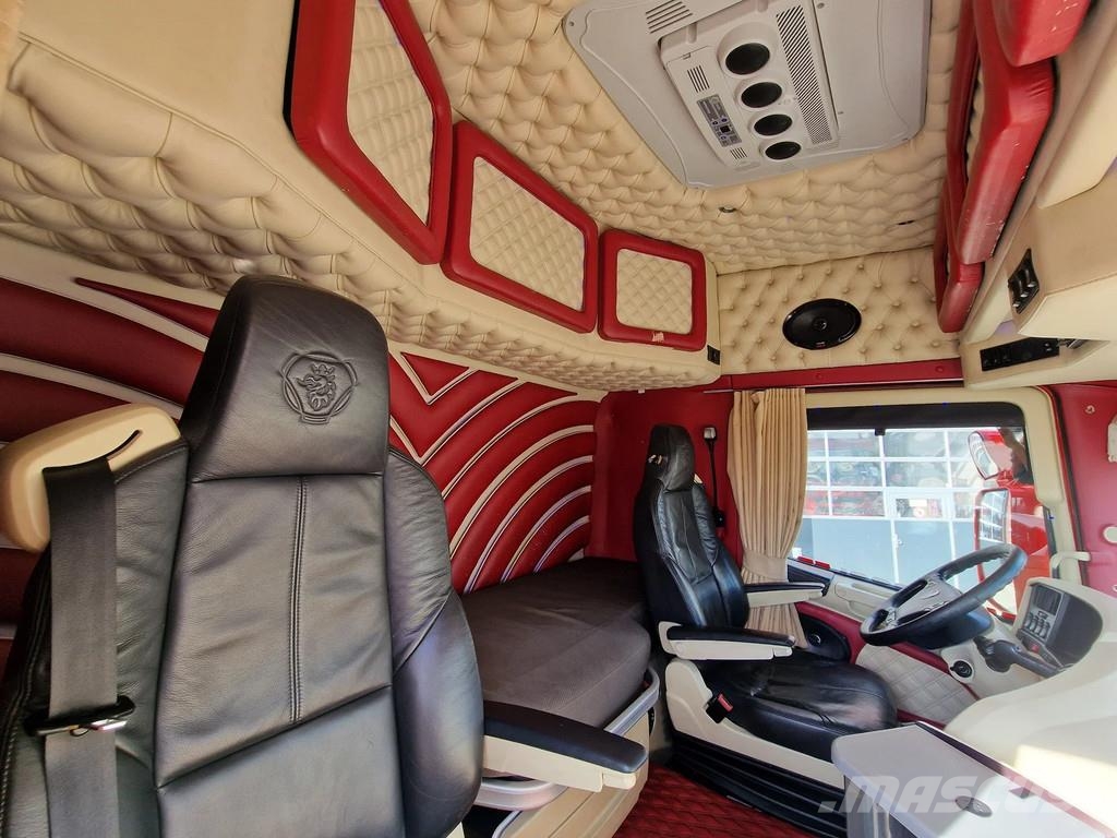 Scania R730 V8 Highline 6x2 - Show truck - Full spec - Cu Tegljači
