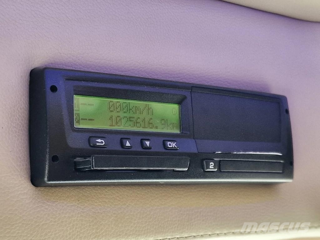 Scania R730 V8 Highline 6x2 - Show truck - Full spec - Cu Tegljači