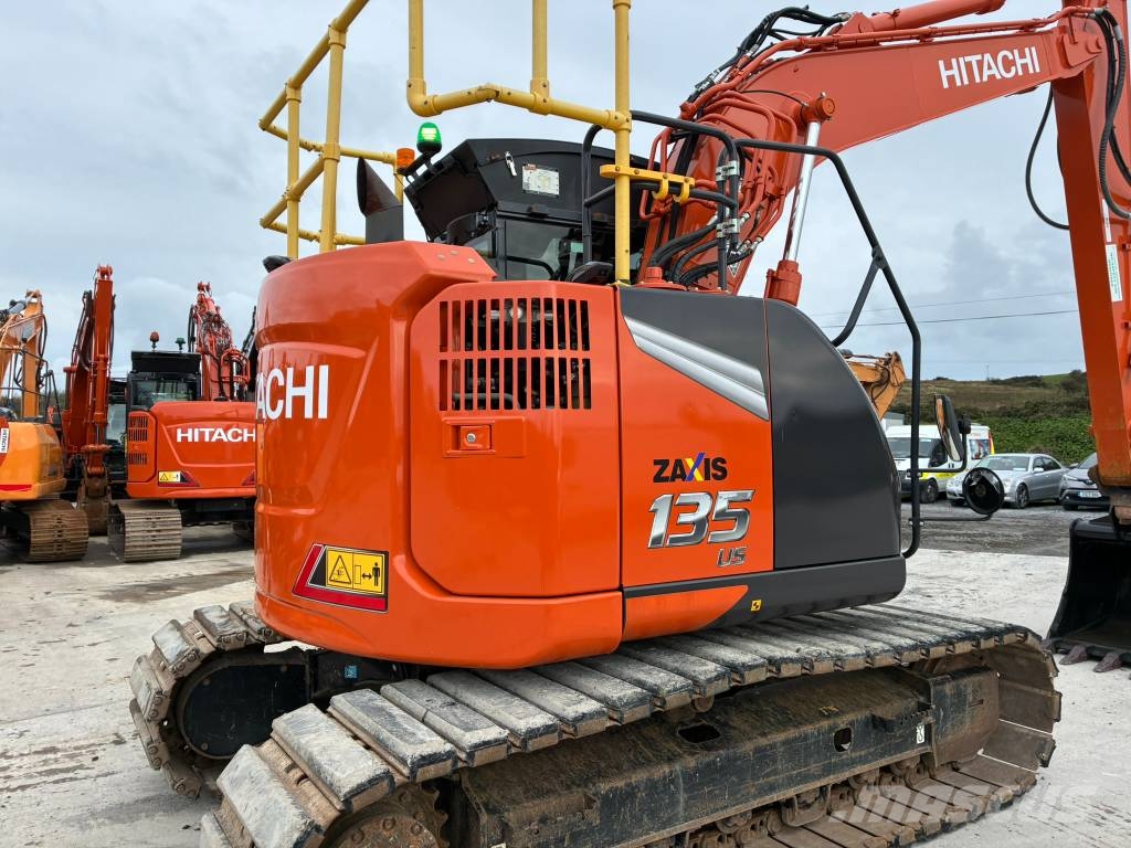 Hitachi ZX 135 US-7 Pásová rýpadla