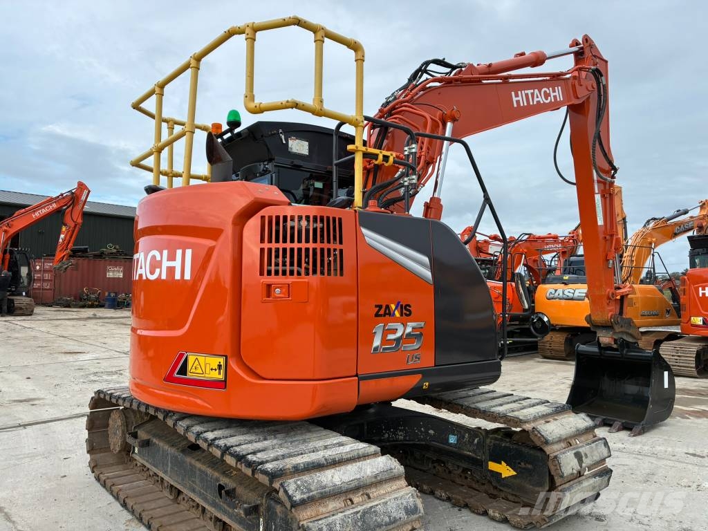 Hitachi ZX 135 US-7 Pásová rýpadla