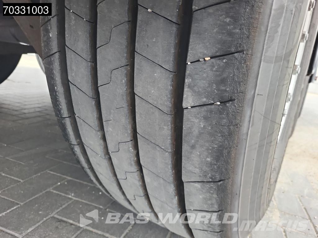 Spitzer SK2766 CAL 3 axles TÜV 02/27 ADR 66m3 Tankauflieger