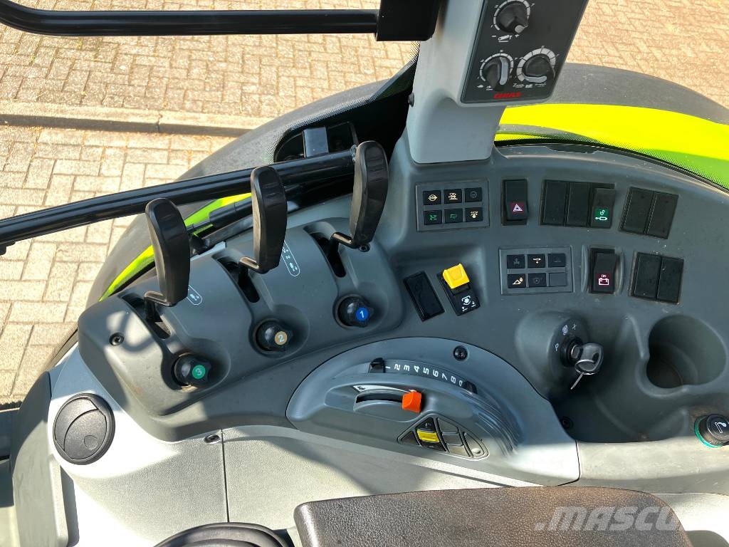 CLAAS arion 420 cis Traktori
