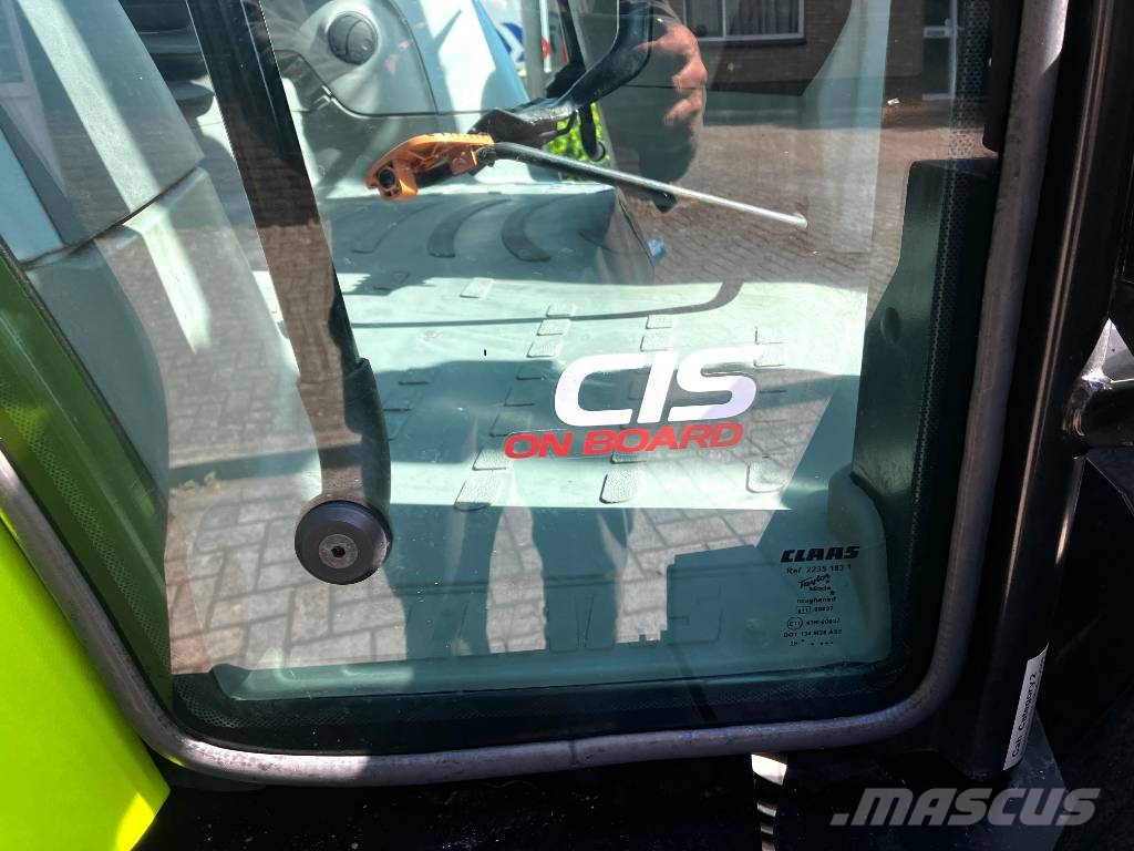 CLAAS arion 420 cis Traktori