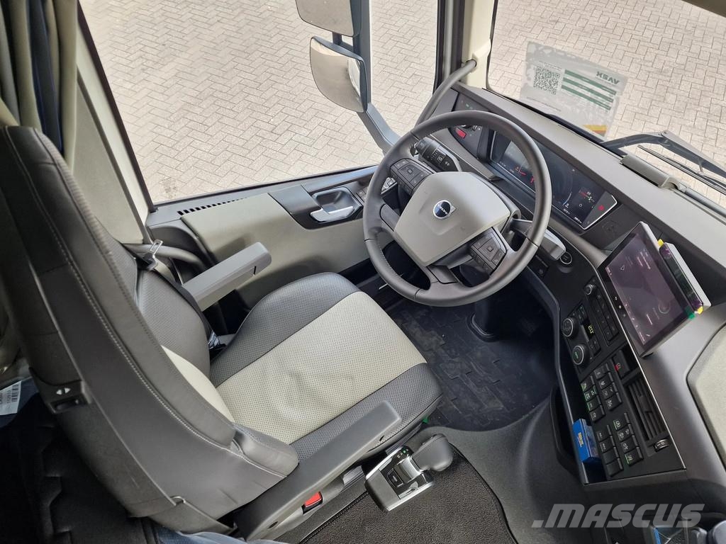 Volvo FH 13.500 Globetrotter XL Aero 4x2 - New - Full sp Trekkvogner