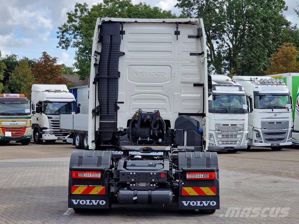 Volvo FH 13.500 Globetrotter XL Aero 4x2 - New - Full sp Trekkvogner