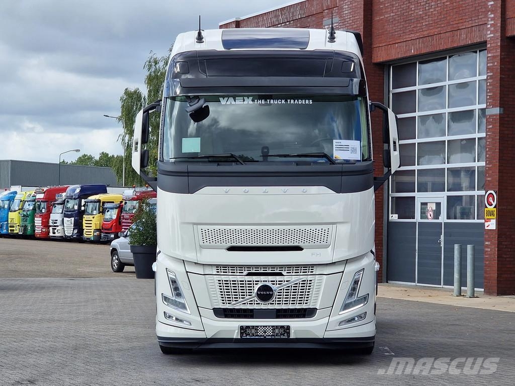 Volvo FH 13.500 Globetrotter XL Aero 4x2 - New - Full sp Trekkvogner