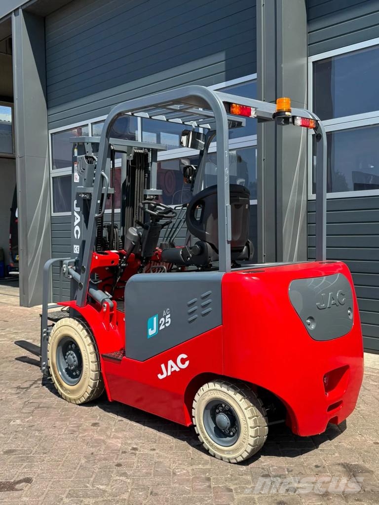 JAC CPD25 Electric forklifts