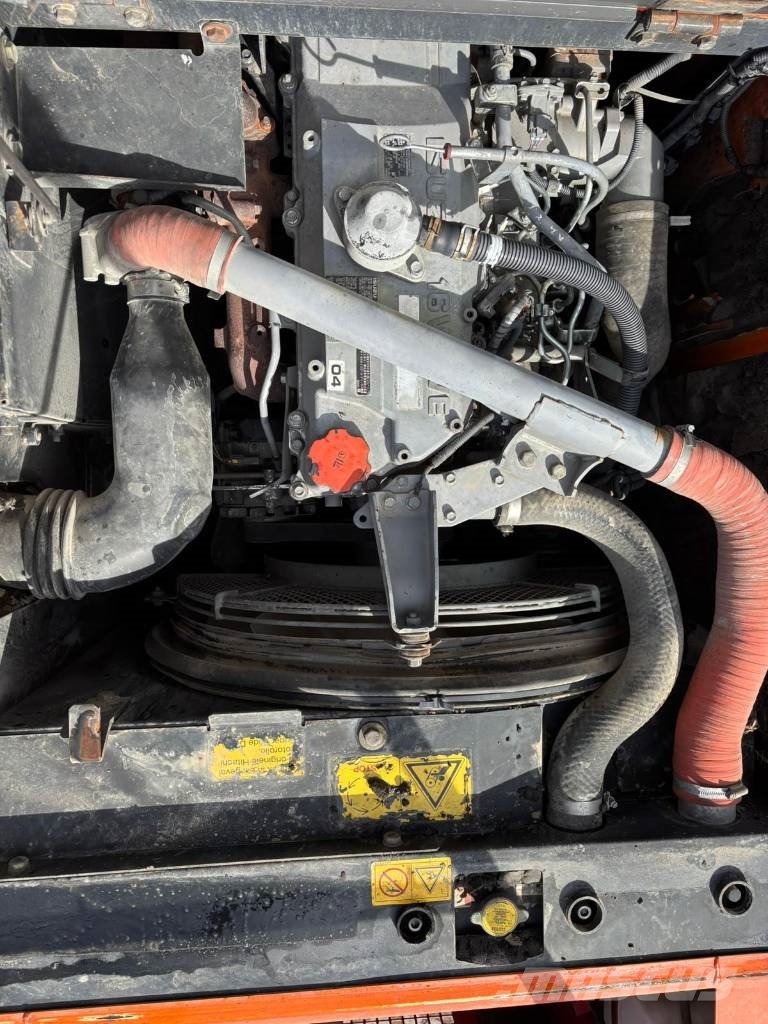 Hitachi ZX 170 W-3 Ekskavatori uz riteņiem