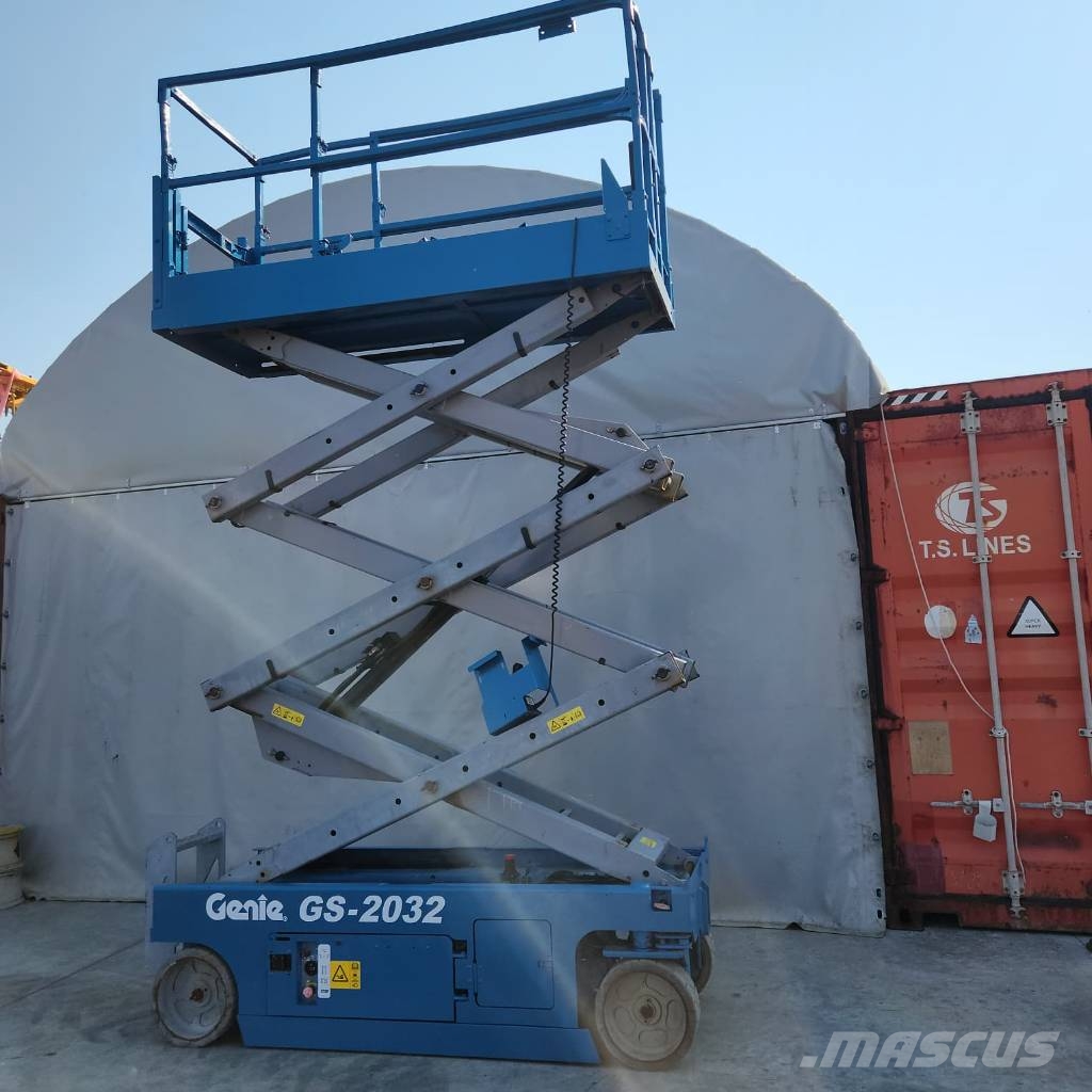 Genie GS 2032 剪叉式升降机