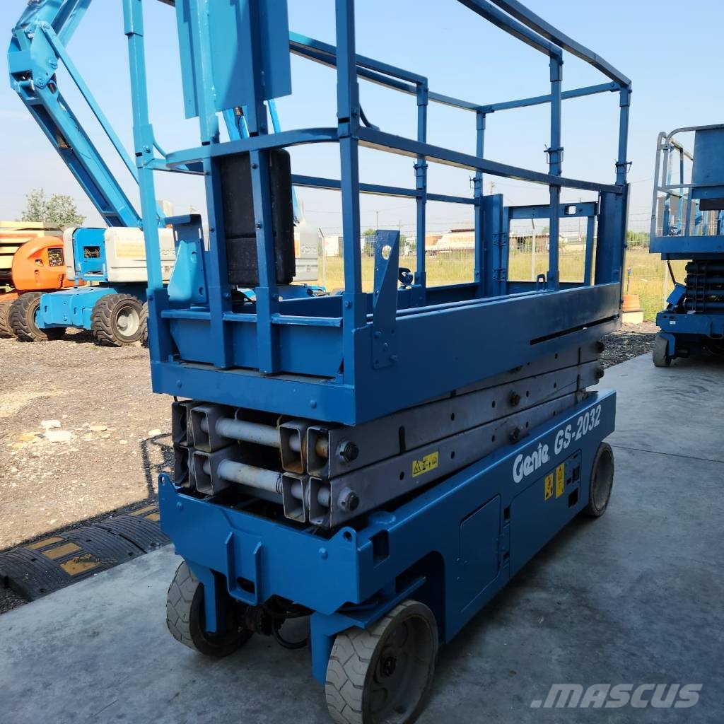 Genie GS 2032 剪叉式升降机