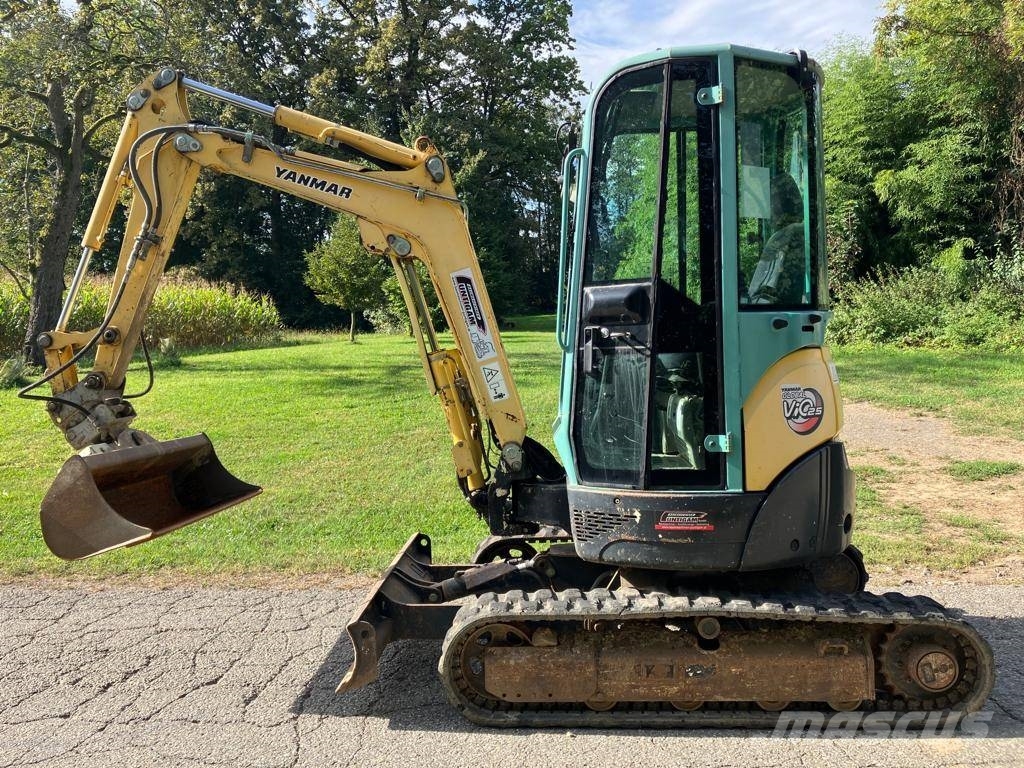 Yanmar Vio 25-4 소형 굴삭기 7톤 미만
