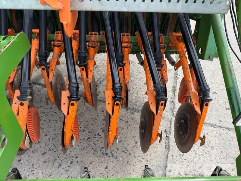 Amazone AD 303 mit KG 303 농기계 - 기타