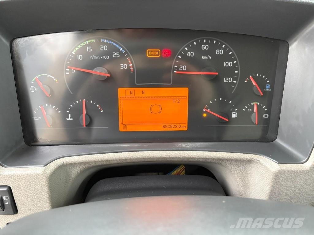 Volvo FL 250 + 12t + 6cyl + BOX 7.28 + EURO 6 4x in stoc Sanduk kamioni