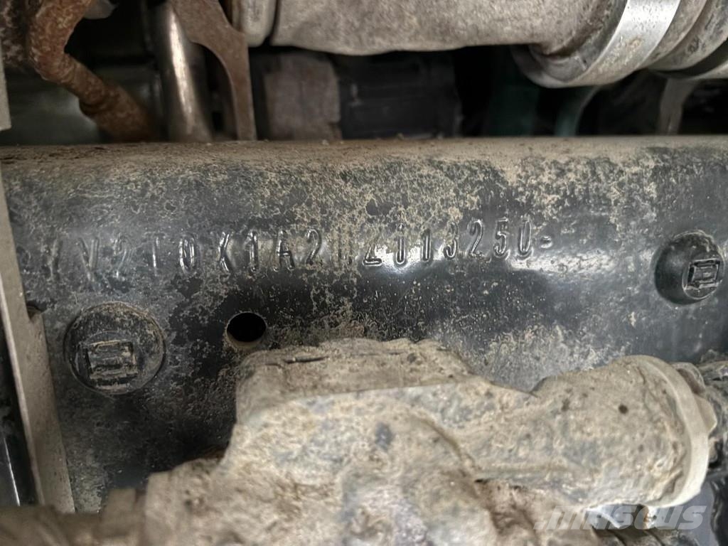 Volvo FL 250 + 12t + 6cyl + BOX 7.28 + EURO 6 4x in stoc Sanduk kamioni