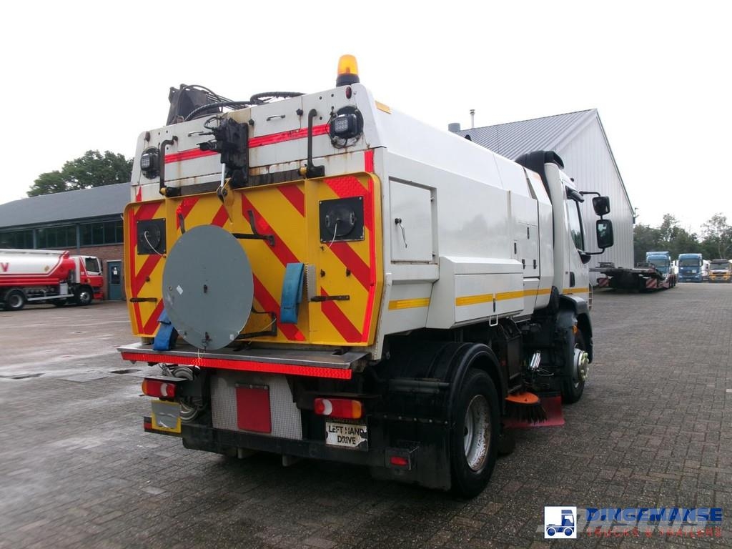 DAF LF 55.220 4x2 Scarab sweeper 清掃車