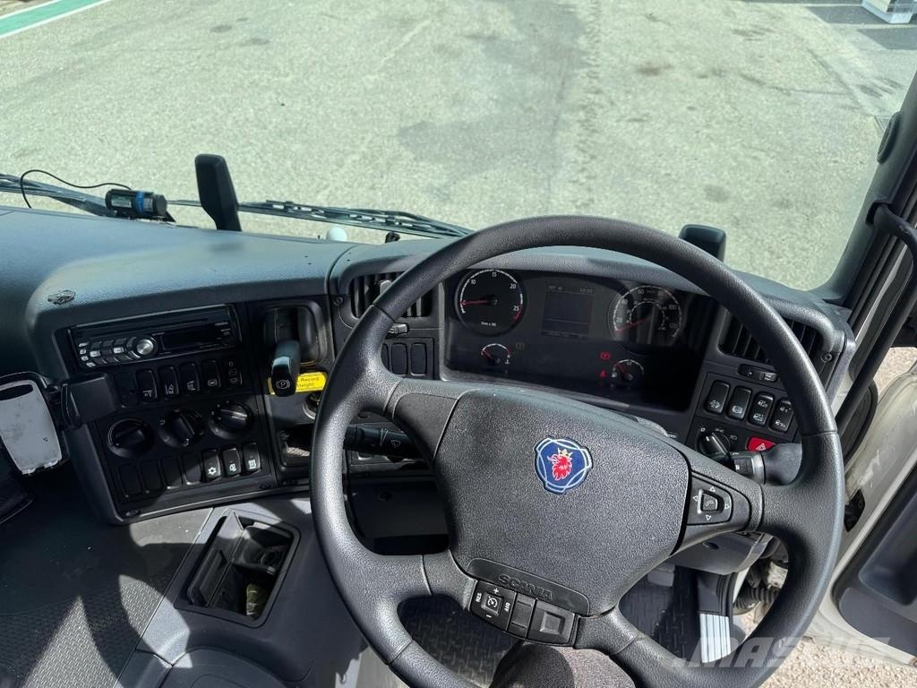 Scania P410 RHD 6X2 EURO 6 + HUNWICK 3 AXLE HANGER Járműszállítók