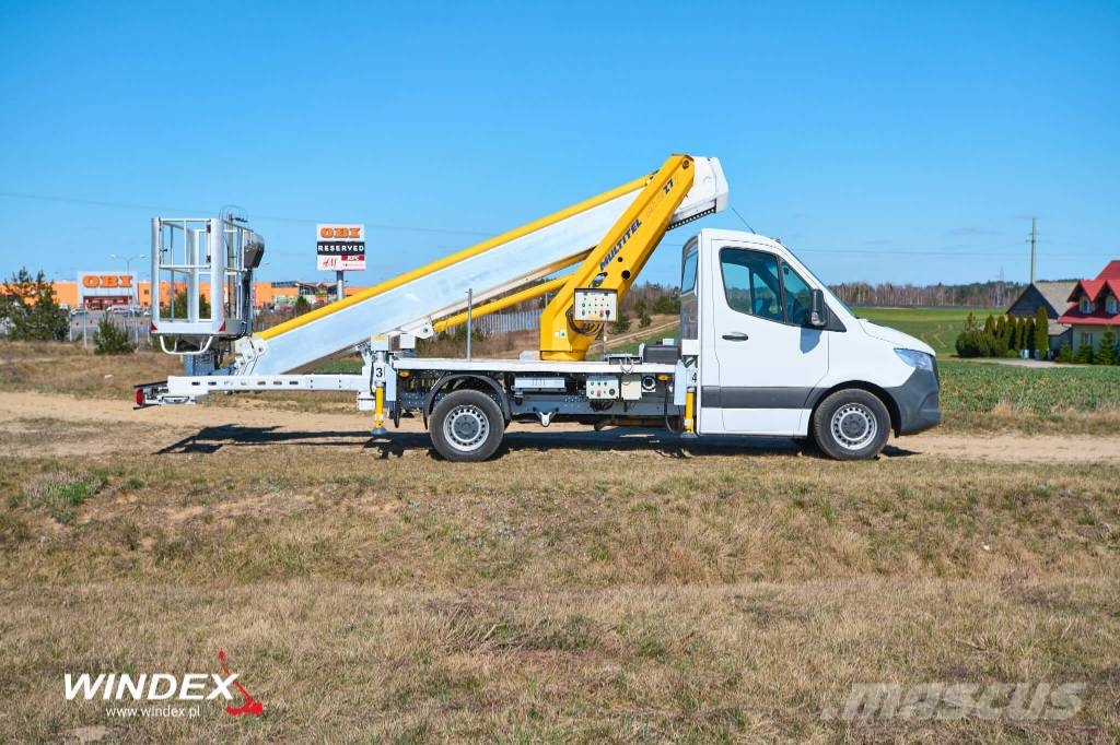 Multitel MTE 270 Ant vilkikų montuojamos kėlimo platformos