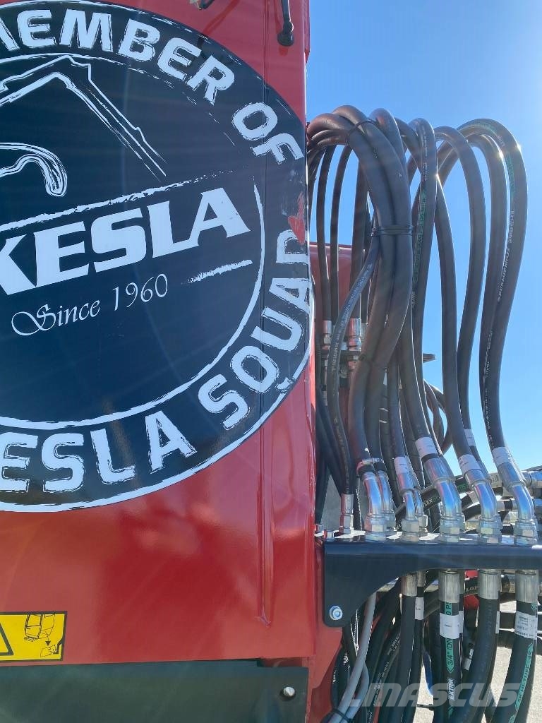 Kesla KESLA 2024 /1er Main endommagée Żurawie