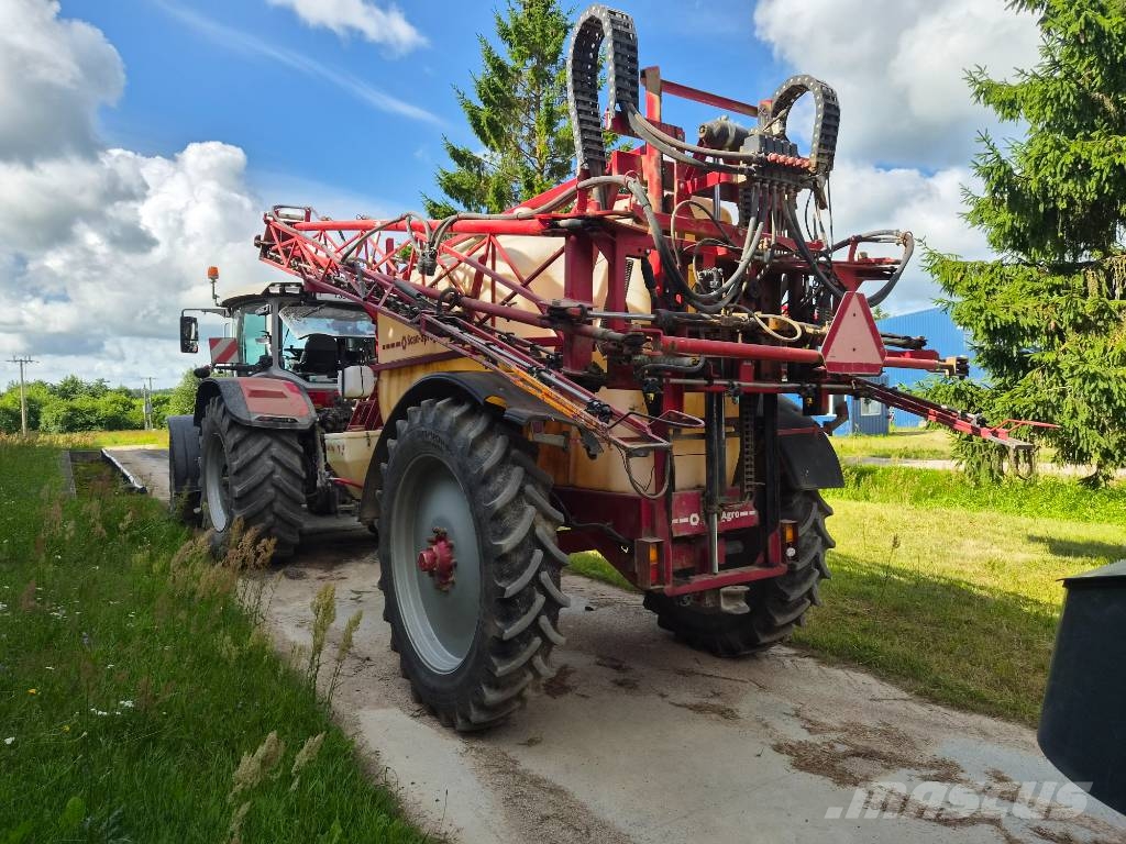 Scan-Sprayer SS 6000-24 Vontatott trágyaszórók