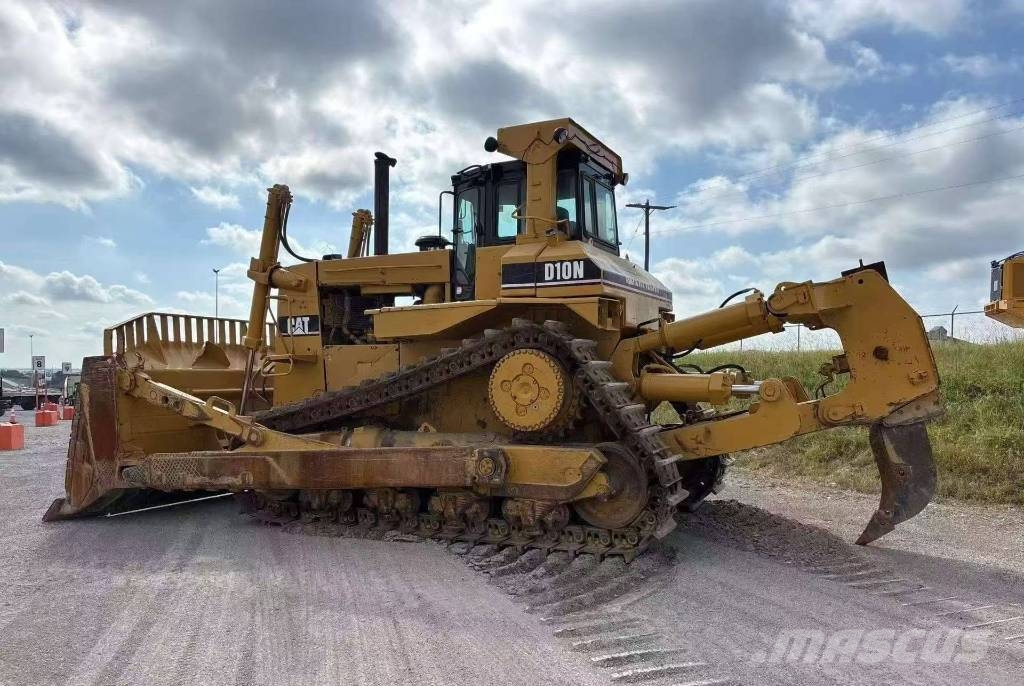 CAT D 10 N 履帶推土機