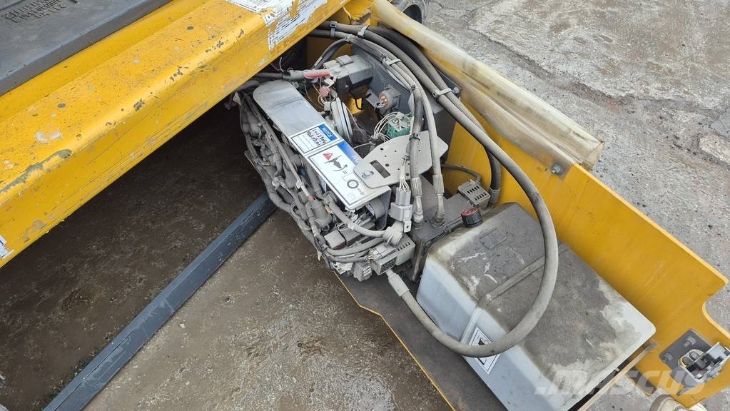 Haulotte OPTIMUM 8 - NEW BATTERIES - 2019 YEAR - 325 HOURS Schaarhoogwerkers