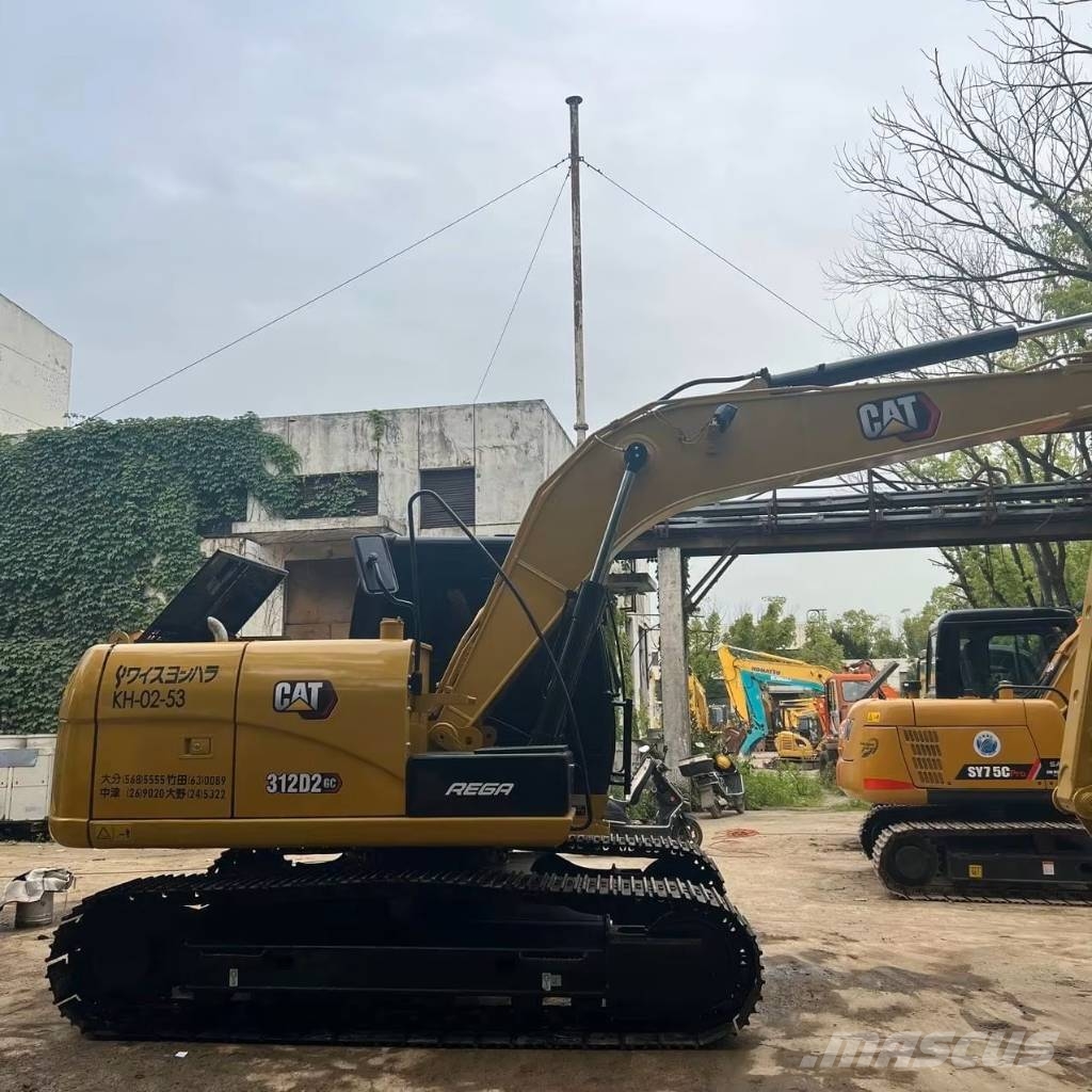 CAT 312 D 2 GC حفارات وسط 7 طن - 12 طن