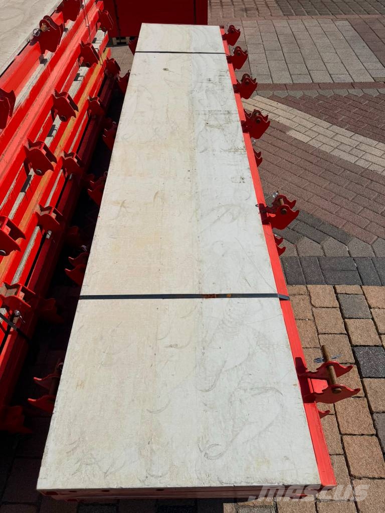 Peri Quattro Säulenschalung in sehr guten Zustand Formwork