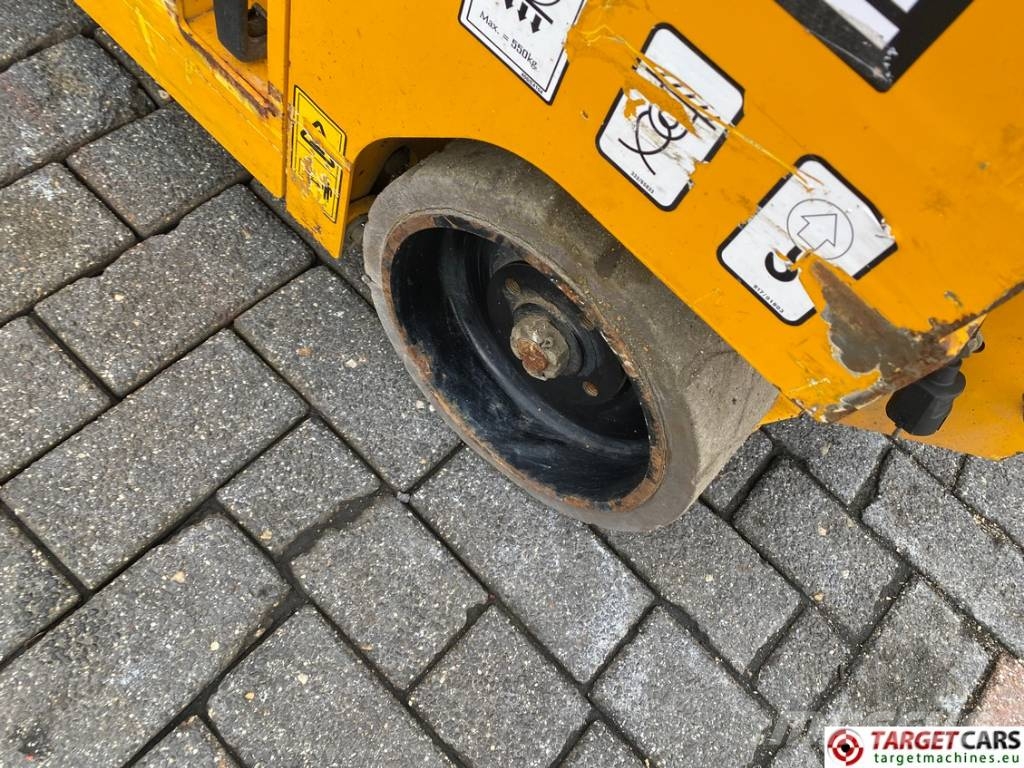 JCB S1930E Electric Scissor Work Lift 780cm Käärtõstukid