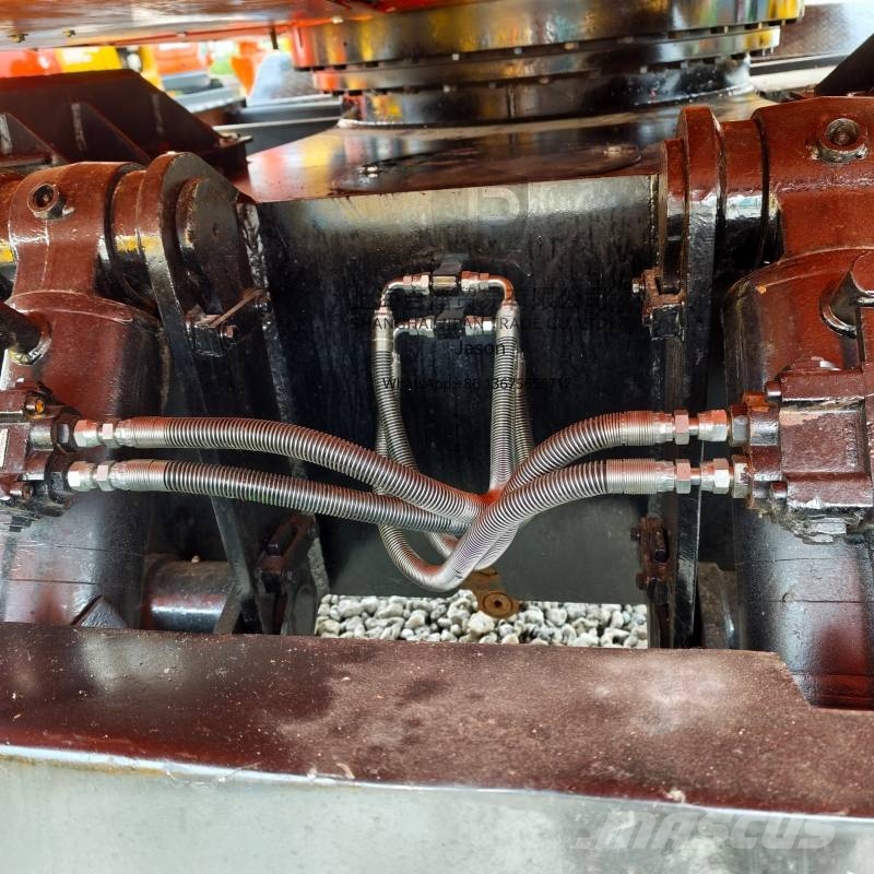 Doosan DH 210 W-7 Gravemaskiner på hjul